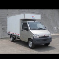 找一個(gè)五菱汽車相車