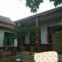 冀莊有一獨院出租，有空調(diào)、獨立衛(wèi)生間